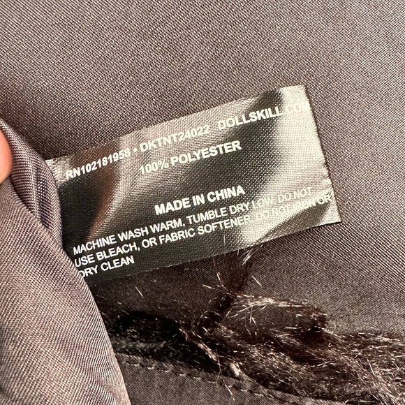 🍓[ Dolls Kill ] Trickz N Treatz Fuzzy Fiend Satchel Flap Purse - Picture 10 of 13